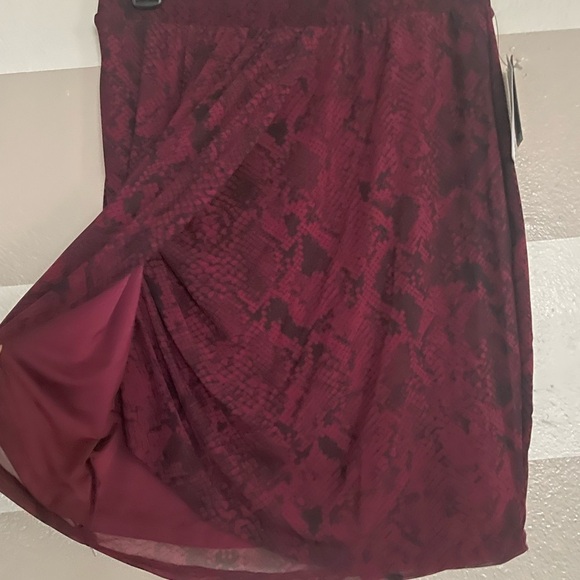 Guess Red Asymmetrical Wrap Pencil Skirt - Picture 2 of 6